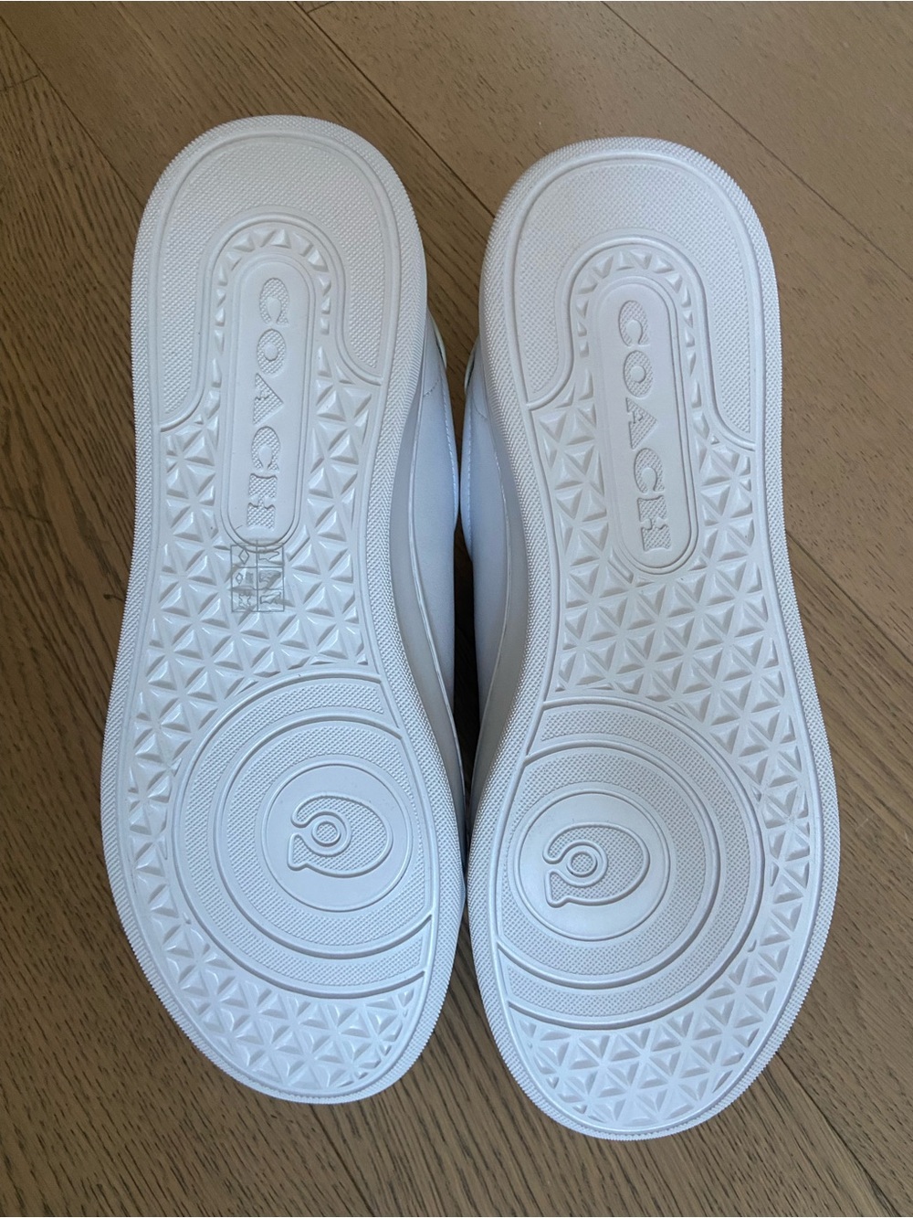 Coach White Sneakers - Picture 5 of 9